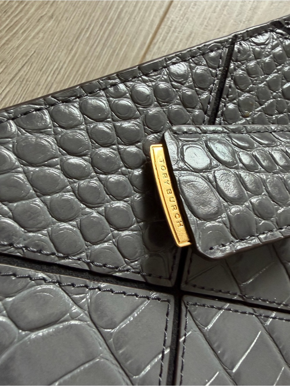 Tory Burch Walker Diamond Embossed Croc Leather Grey Satchel sophisticated luxe - Picture 2 of 7